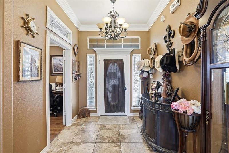 7229 County Road 1205, Rio Vista TX 76093 - Photo 5
