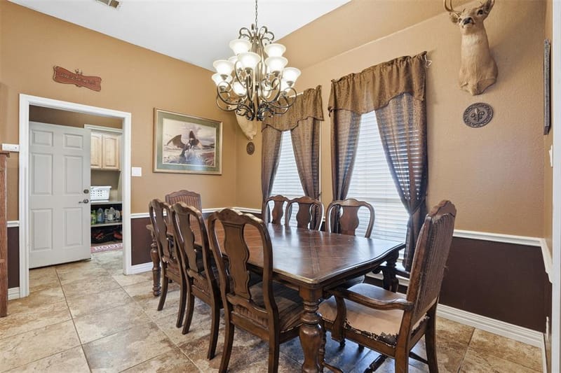 7229 County Road 1205, Rio Vista TX 76093 - Photo 9