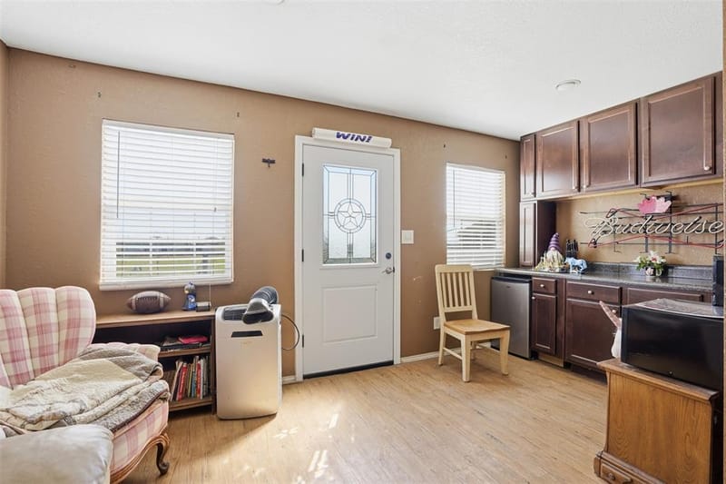 7229 County Road 1205, Rio Vista TX 76093 - Photo 34