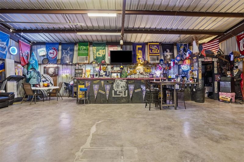 7229 County Road 1205, Rio Vista TX 76093 - Photo 31