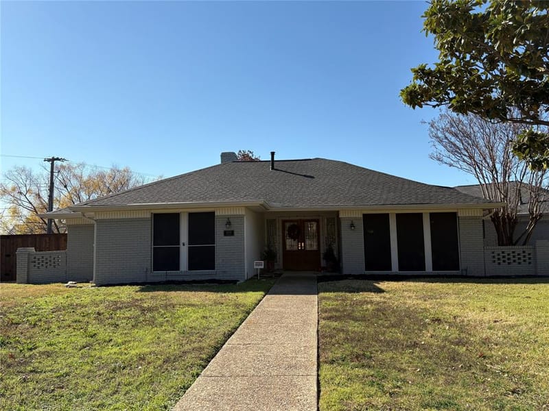 13001 Harkness, Dallas TX 75243