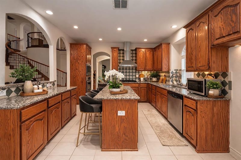 4525 Warbler Lane, Garland TX 75043 - Photo 6