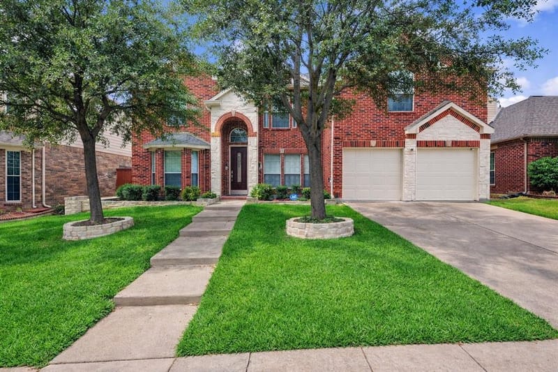 4525 Warbler Lane, Garland TX 75043