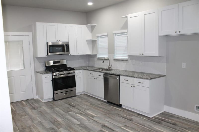 104 S Hubbard Street, Alvord TX 76225 - Photo 7