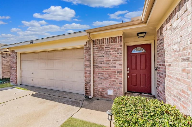 6501 Riverwater Trail, Fort Worth TX 76179 - Photo 3