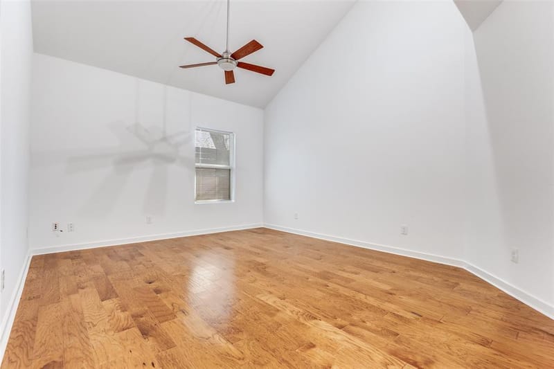 8702 San Fernando Way, Dallas TX 75218 - Photo 20