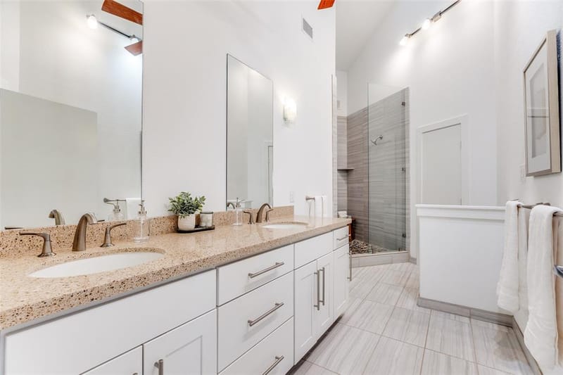 8702 San Fernando Way, Dallas TX 75218 - Photo 19