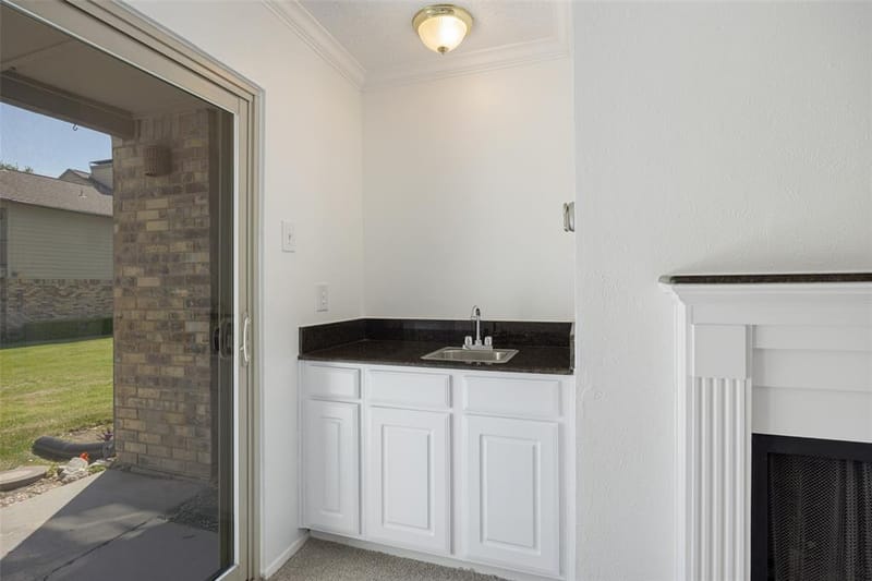 5300 Keller Springs # 1086, Dallas TX 75248 - Photo 4