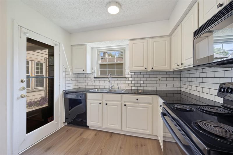 5300 Keller Springs # 1086, Dallas TX 75248 - Photo 8