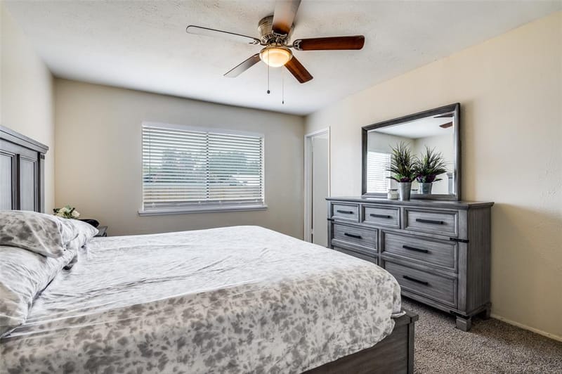 10222 Red Maple Drive, Dallas TX 75249 - Photo 13