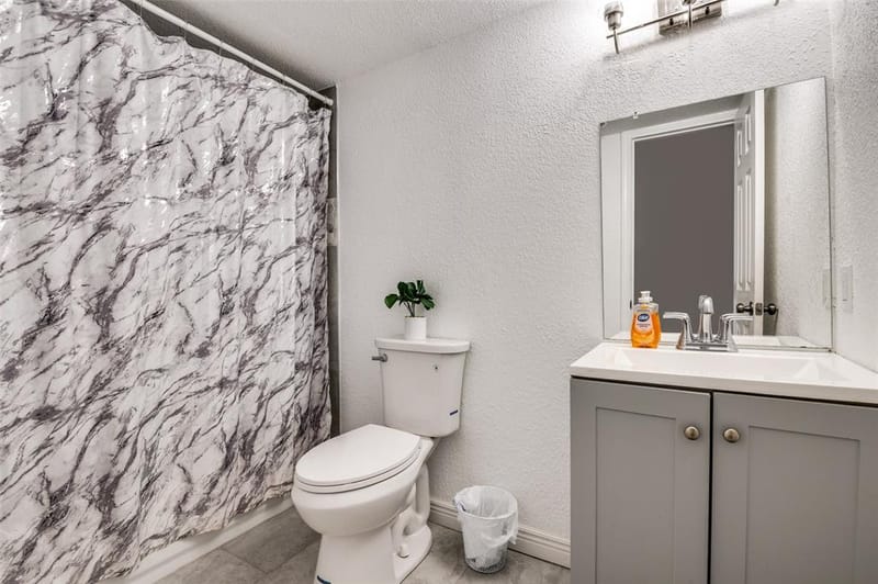 10222 Red Maple Drive, Dallas TX 75249 - Photo 17