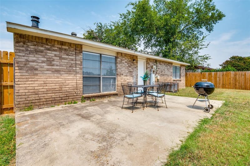 10222 Red Maple Drive, Dallas TX 75249 - Photo 22