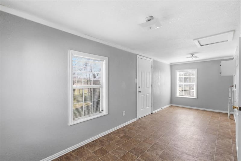 1017 South 15th, Corsicana TX 75110 - Photo 7
