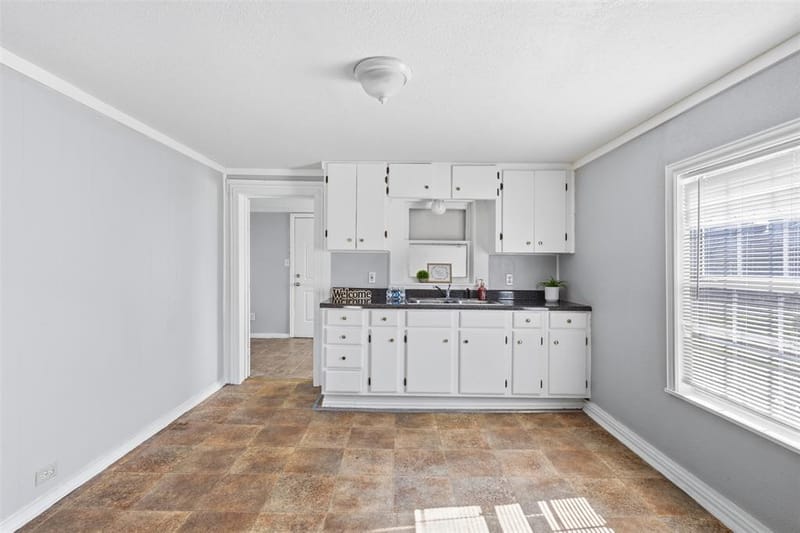 1017 South 15th, Corsicana TX 75110 - Photo 8