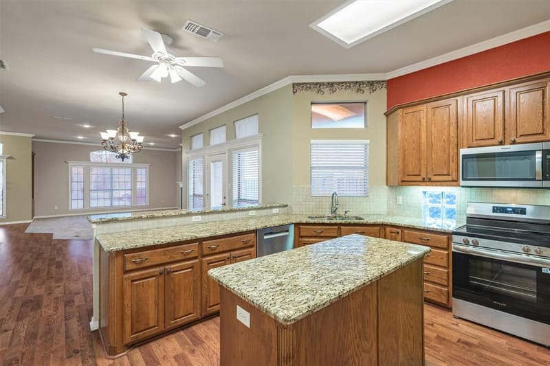 201 Bluebonnet Lane, Waxahachie TX 75165 - Photo 15