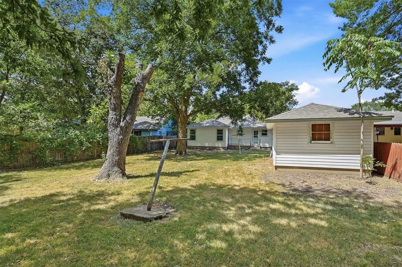 545 N Wharton Street, Sherman TX 75092 - Photo 28