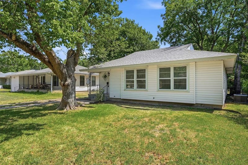 545 N Wharton Street, Sherman TX 75092 - Photo 4