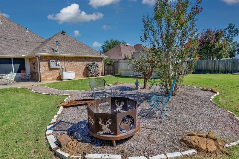2424 Jolinda Lane, Whitesboro TX 76273 - Photo 32
