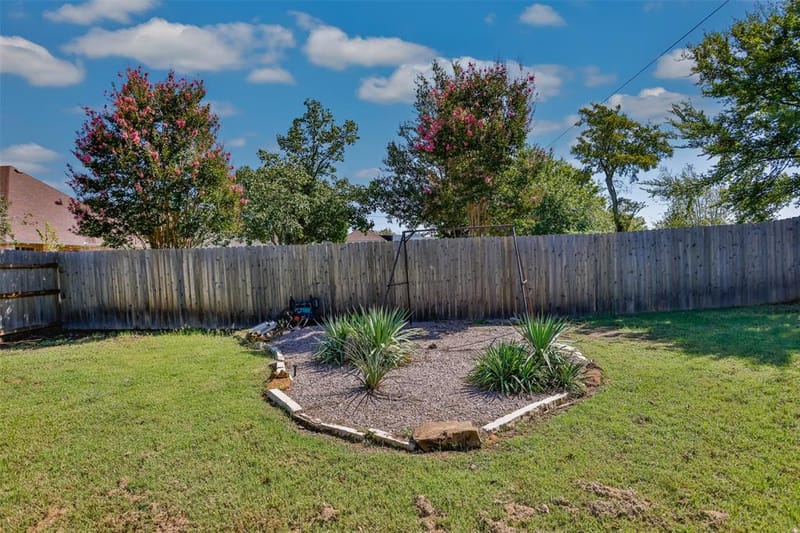 2424 Jolinda Lane, Whitesboro TX 76273 - Photo 35