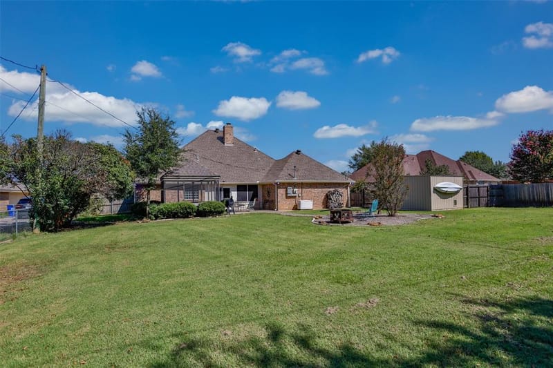 2424 Jolinda Lane, Whitesboro TX 76273 - Photo 31