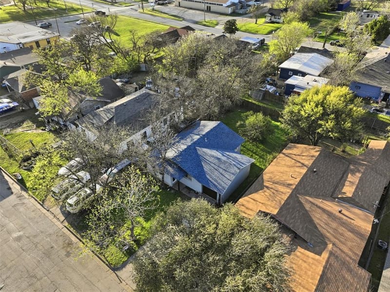 1044 E Cantey Street, Fort Worth TX 76104 - Photo 13