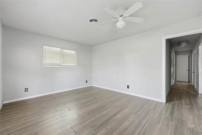 1044 E Cantey Street, Fort Worth TX 76104 - Photo 19