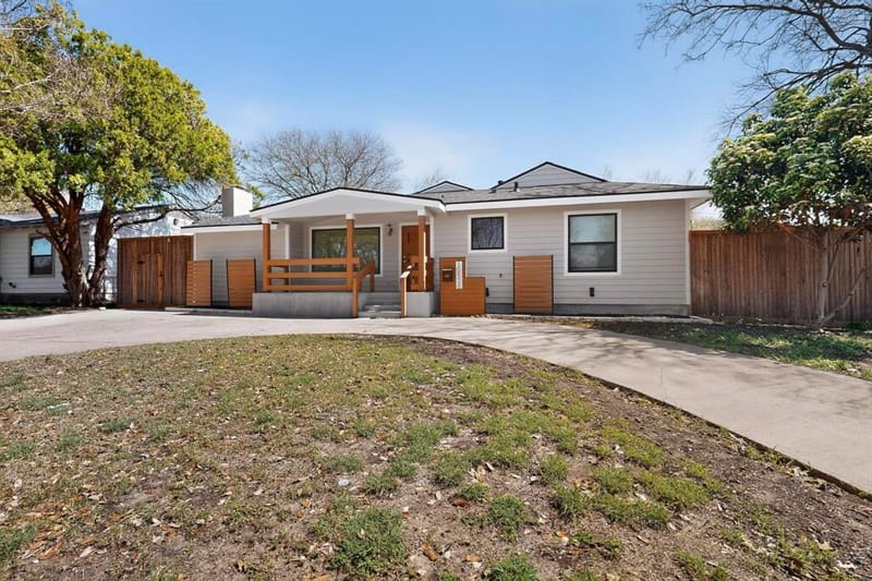 10526 Andover Drive, Dallas TX 75228 - Photo 3