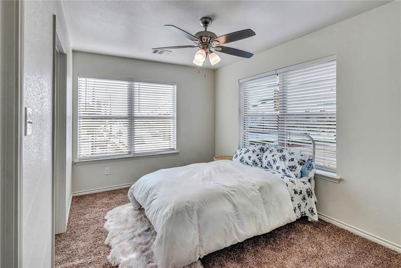 1716 Galveston Avenue, Fort Worth TX 76110 - Photo 27