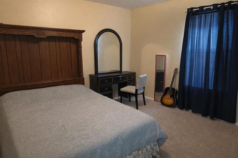 3819 Kiest Valley Court, Dallas TX 75233 - Photo 10