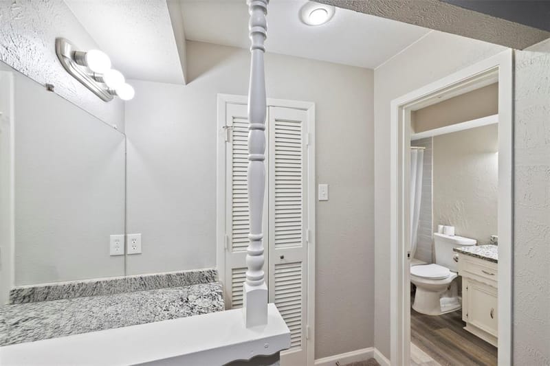 710 Waynelee Drive, Lancaster TX 75146 - Photo 12