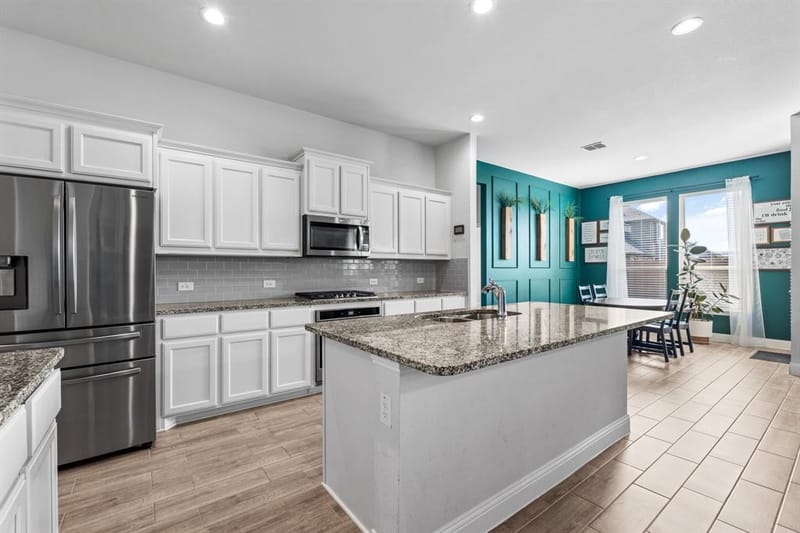 372 Chapel Hill Drive, Forney TX 75126 - Photo 10