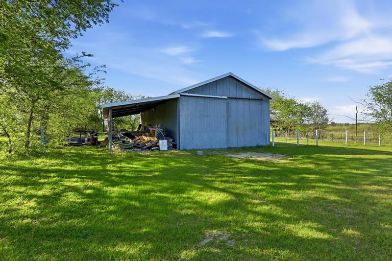 135 Private Road 2828, Decatur TX 76234 - Photo 34