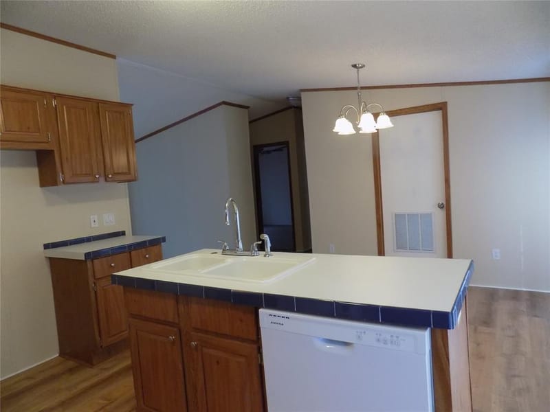 3450 Sarra Lane, Springtown TX 76082 - Photo 7