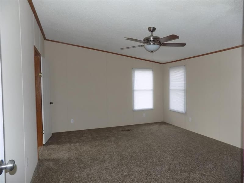 3450 Sarra Lane, Springtown TX 76082 - Photo 9