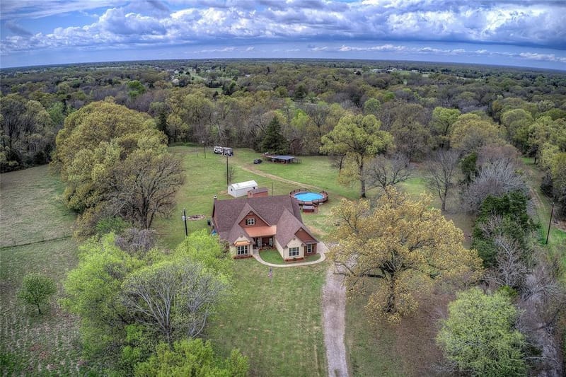 811 Rs County Road 4250, Point TX 75472 - Photo 3