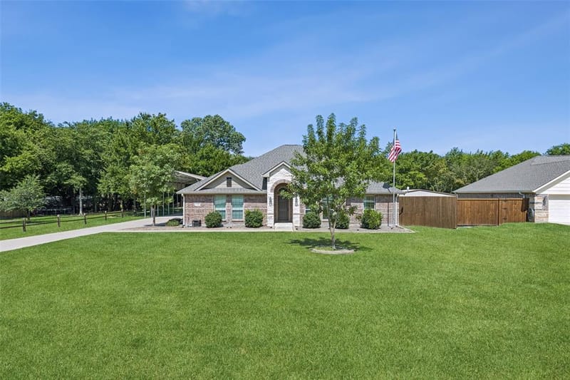 1709 Yahweh, Leonard TX 75452 - Photo 2