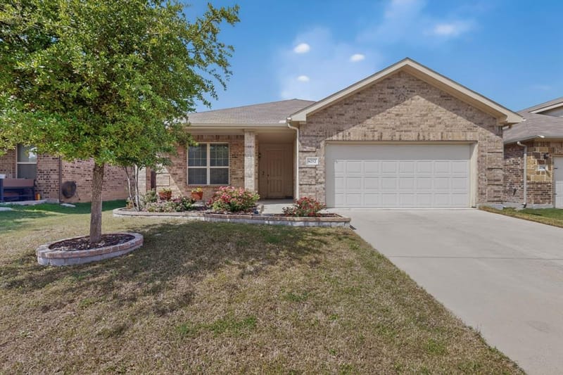 6212 Topsail Drive, Fort Worth TX 76179 - Photo 11