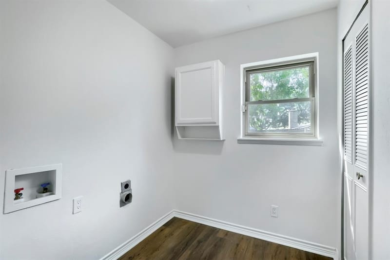 11026 Mccree Road, Dallas TX 75238 - Photo 25
