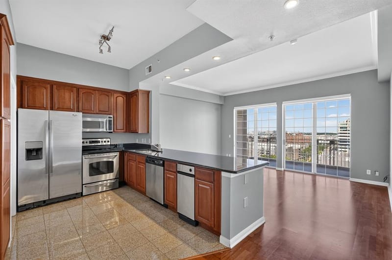 3225 Turtle Creek Boulevard # 1528, Dallas TX 75219 - Photo 9