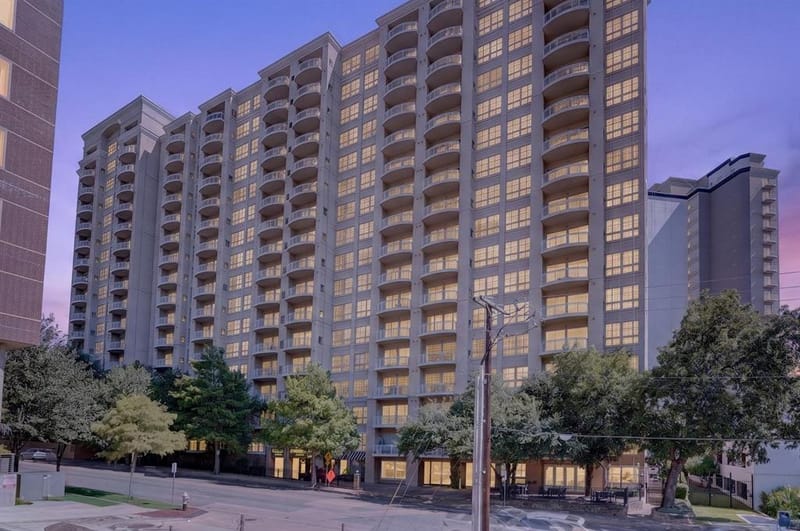 3225 Turtle Creek Boulevard # 1528, Dallas TX 75219 - Photo 31