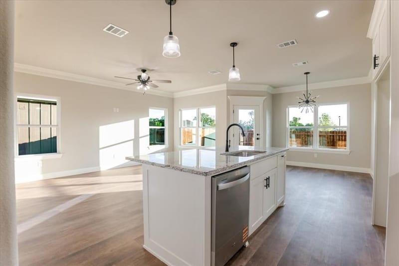 9209 Parkview Circle, Tolar TX 76476 - Photo 7