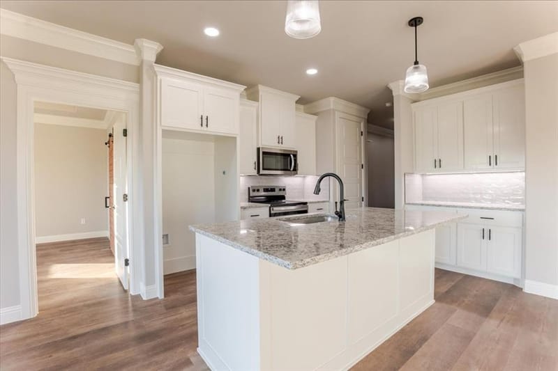 9209 Parkview Circle, Tolar TX 76476 - Photo 9