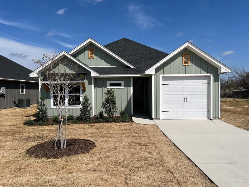 9209 Parkview Circle, Tolar TX 76476 - Photo 4