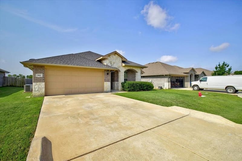 515 Cottage Row, Mabank TX 75147 - Photo 2