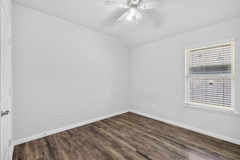 515 Cottage Row, Mabank TX 75147 - Photo 14