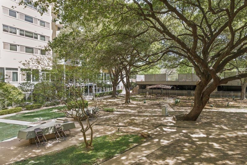 3883 Turtle Creek Boulevard # 2014, Dallas TX 75219 - Photo 26