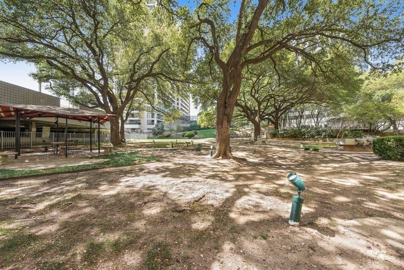 3883 Turtle Creek Boulevard # 2014, Dallas TX 75219 - Photo 20