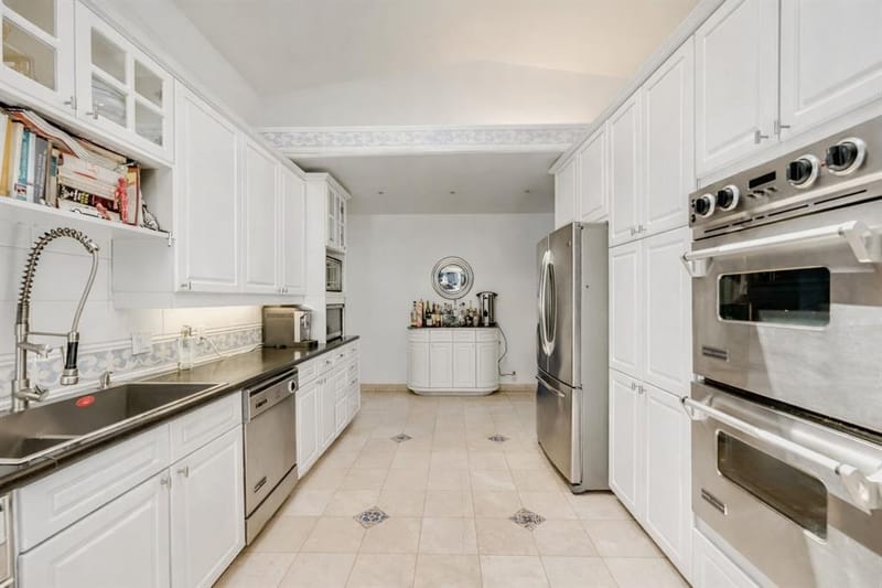 4330 Rawlins Street, Dallas TX 75219 - Photo 2