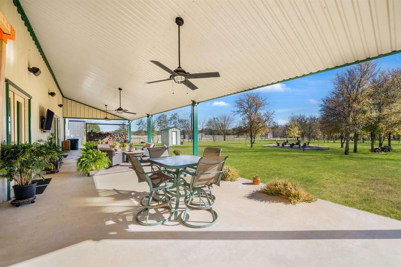 650 Scoggins Road, Tioga TX 76271 - Photo 6