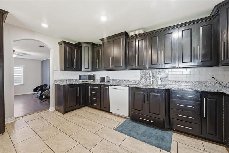 379 Private Road #4650, Boyd TX 76023 - Photo 8